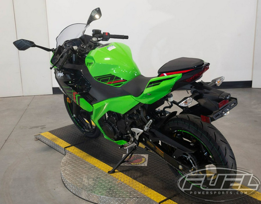 2023 Kawasaki Ninja 400 KRT Edition