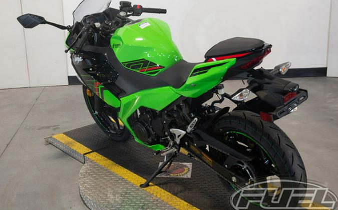 2023 Kawasaki Ninja 400 KRT Edition