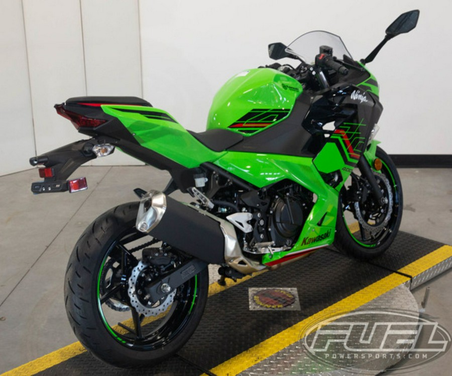 2023 Kawasaki Ninja 400 KRT Edition