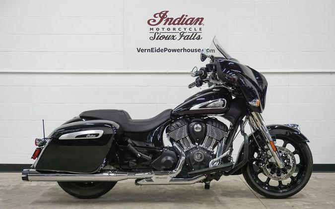 2022 Indian Motorcycle® Chieftain® Black Metallic