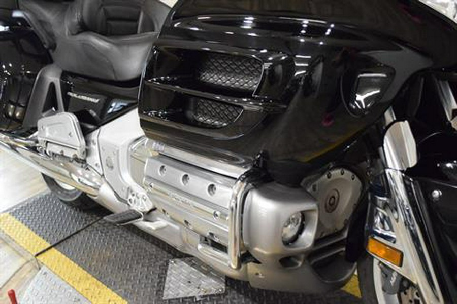 2006 Honda Gold Wing® Audio / Comfort / Navi