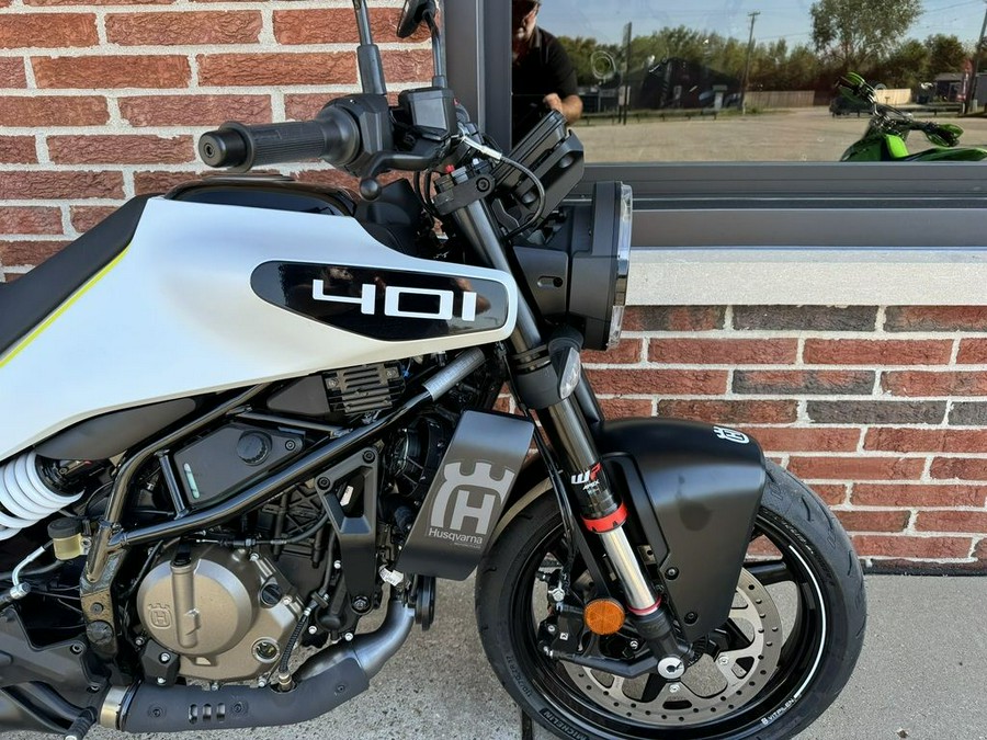 2024 Husqvarna® Vitpilen 401