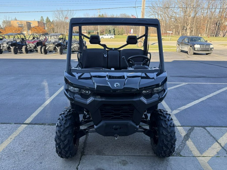 2025 Can-Am® Defender DPS HD10