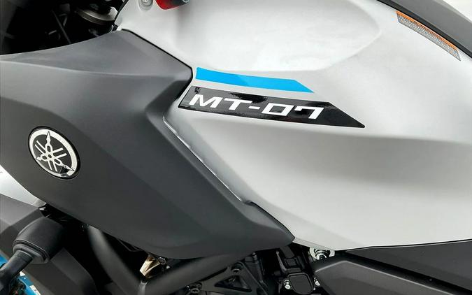 2025 CFMOTO 675SS CF650-10US