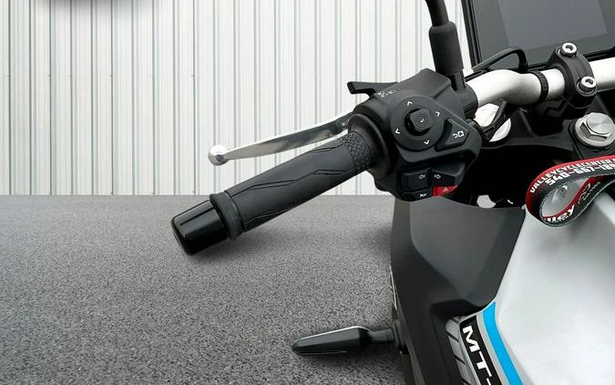 2025 CFMOTO 675SS CF650-10US