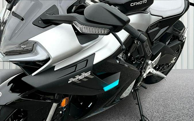 2025 CFMOTO 675 SS
