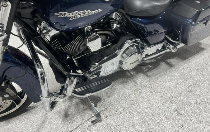 2012 Harley-Davidson Street Glide FLHX