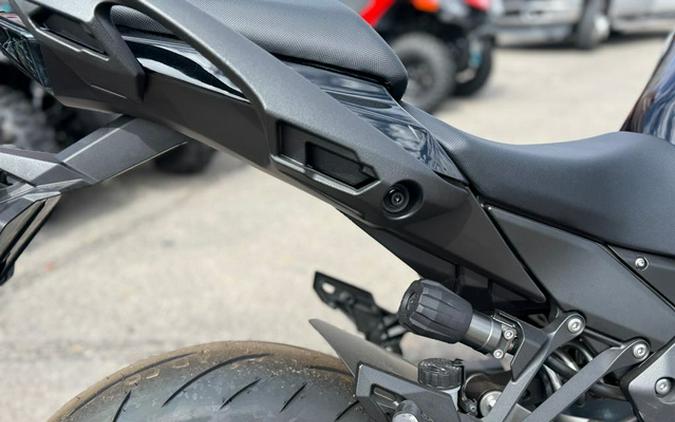 2025 Kawasaki Ninja 1100SX ABS