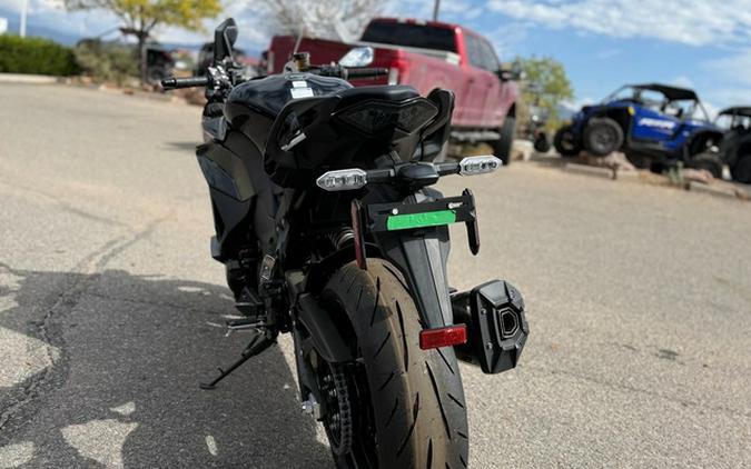 2025 Kawasaki Ninja 1100SX ABS