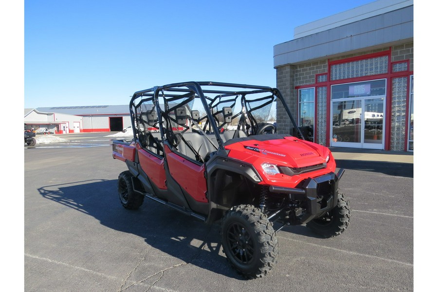 2025 Honda Pioneer 1000-6 Crew Deluxe