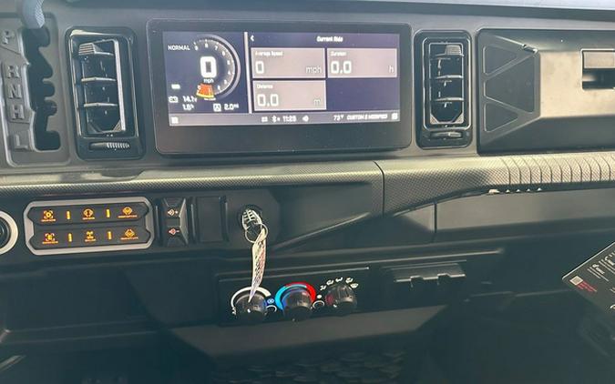 2026 Can-Am Defender MAX Limited HD11