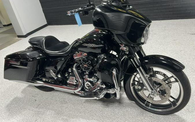 2015 Harley-Davidson Street Glide FLHX