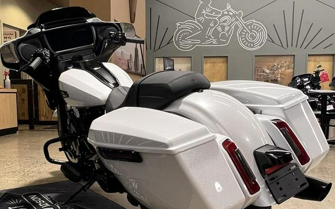 2024 Harley-Davidson® FLHX - Street Glide®