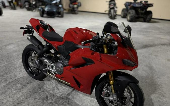 2026 Ducati Panigale V2 S