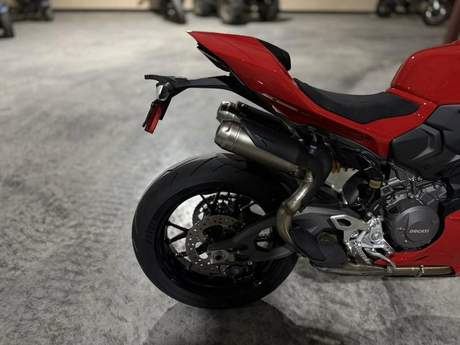 2026 Ducati Panigale V2 S