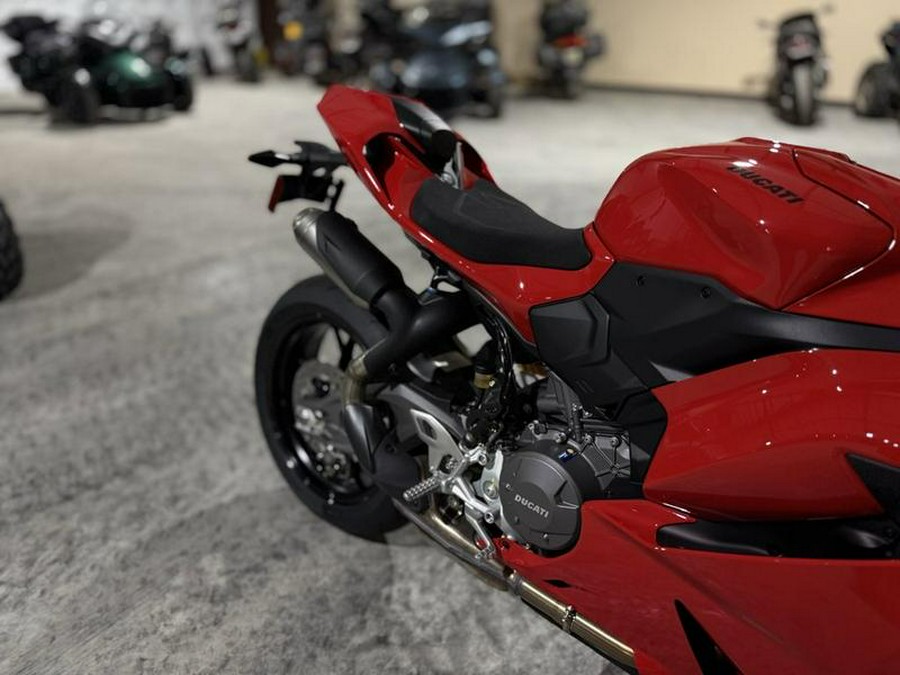 2026 Ducati Panigale V2 S