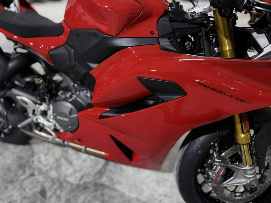 2026 Ducati Panigale V2 S