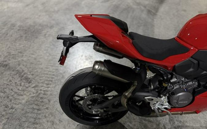 2026 Ducati Panigale V2 S