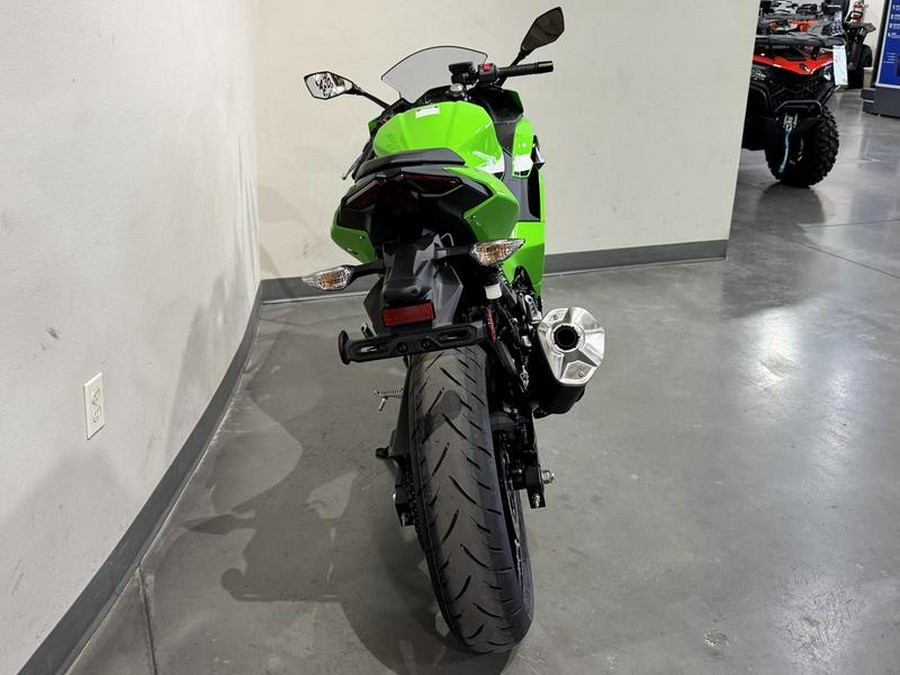 2026 Kawasaki Ninja® 500