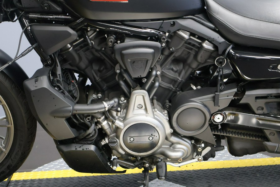 2023 Harley-Davidson® Nightster™ Special Black Denim
