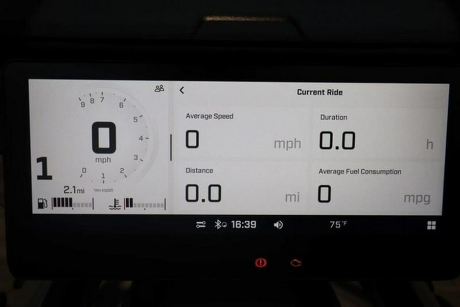 2025 Can-Am Canyon XT