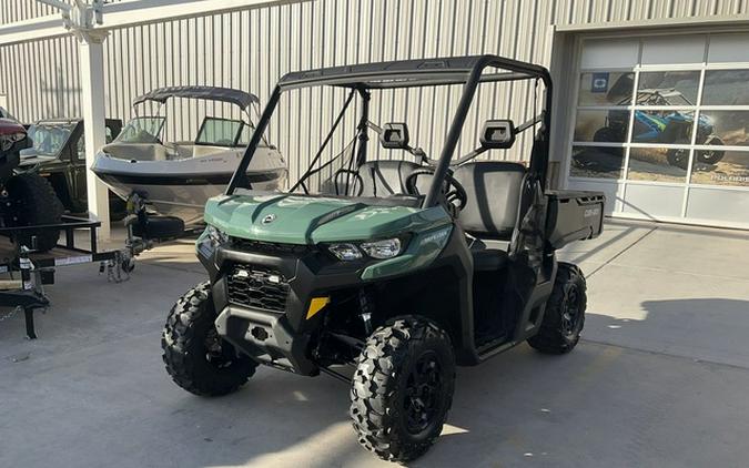 2026 Can-Am Defender DPS HD7 Compass Green