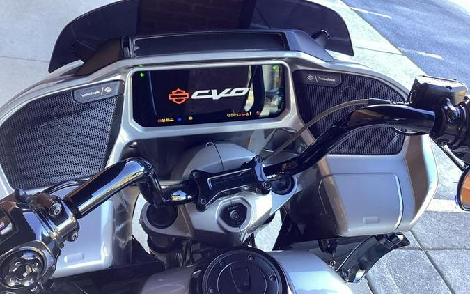 2023 Harley-Davidson® FLTRXSE - CVO™ Road Glide®