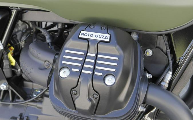 2024 Moto Guzzi V7 Stone