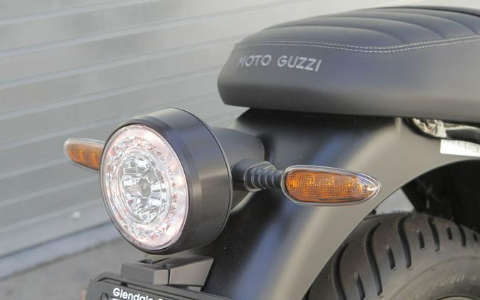 2024 Moto Guzzi V7 Stone