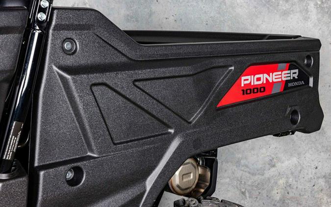 2025 Honda Pioneer 1000