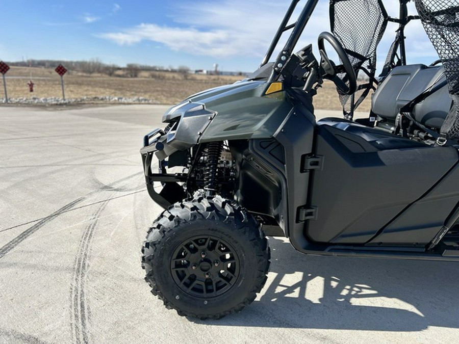 2026 Honda Pioneer 700-4 Deluxe