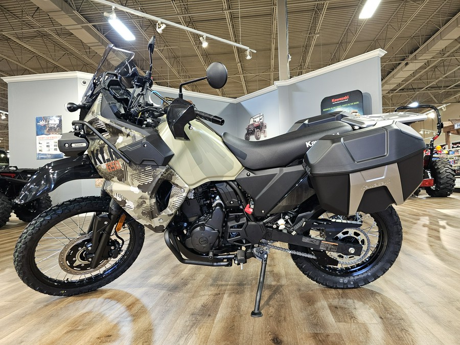 2026 Kawasaki KLR 650 Adventure ABS Cypher Camo Beige/Metallic Matte Carbon Gray - 110326