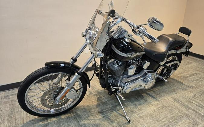 2003 Harley-Davidson® Softail Standard 105th Anniversary Copper Pearl & Vivid Black