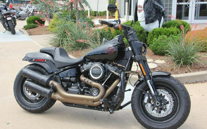 2018 Harley-Davidson Fat Bob Vivid Black