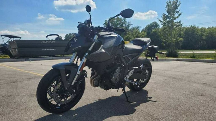 2023 Suzuki GSX-800S