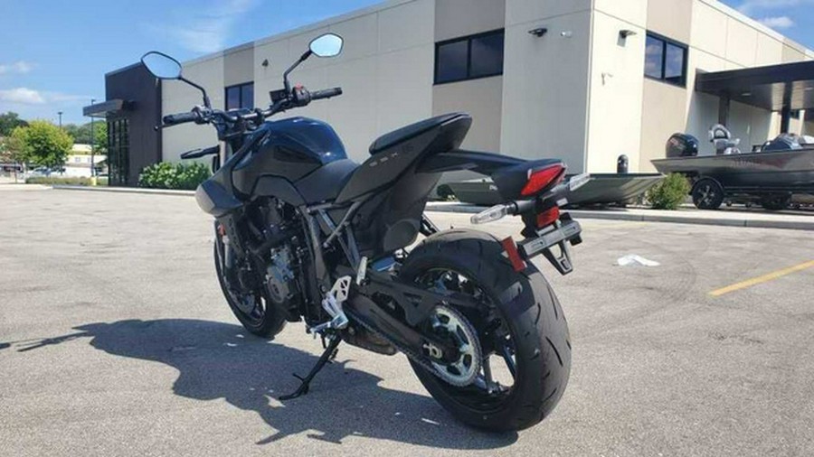 2023 Suzuki GSX-800S