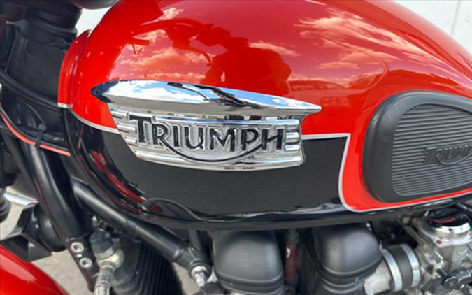 2012 Triumph Bonneville SE