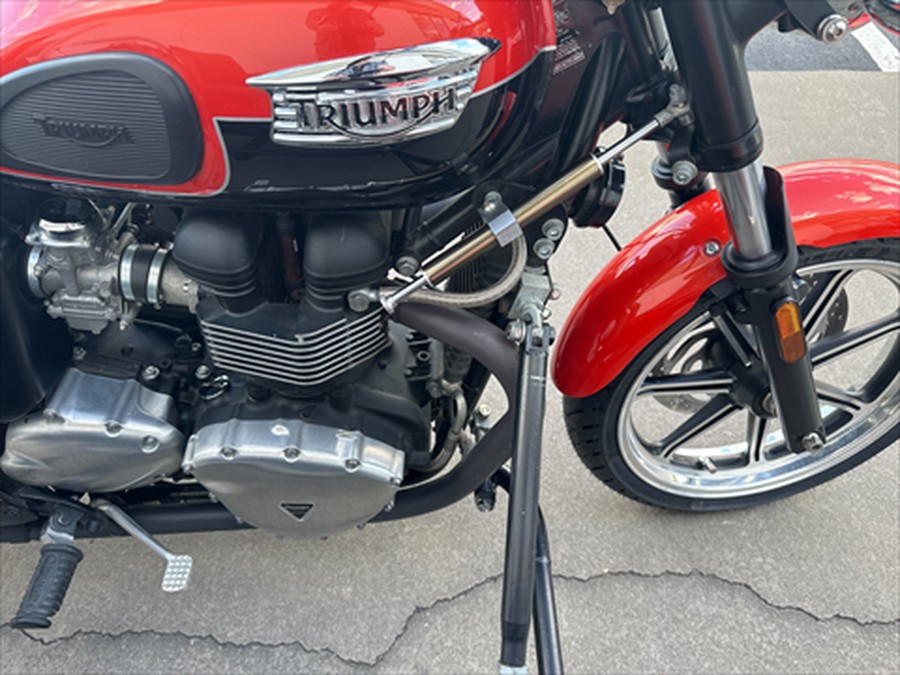 2012 Triumph Bonneville SE