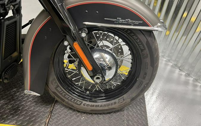 2018 Harley-Davidson FLHCS - Softail Heritage Classic 114