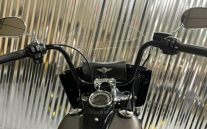 2018 Harley-Davidson FLHCS - Softail Heritage Classic 114