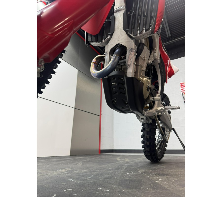 2026 Ducati Desmo450 MX Factory