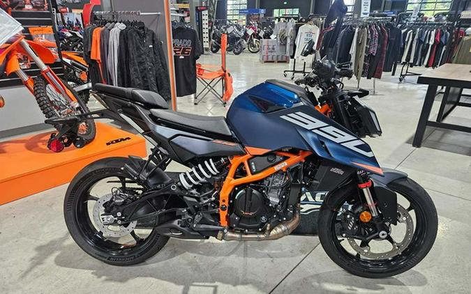 2026 KTM Duke 390