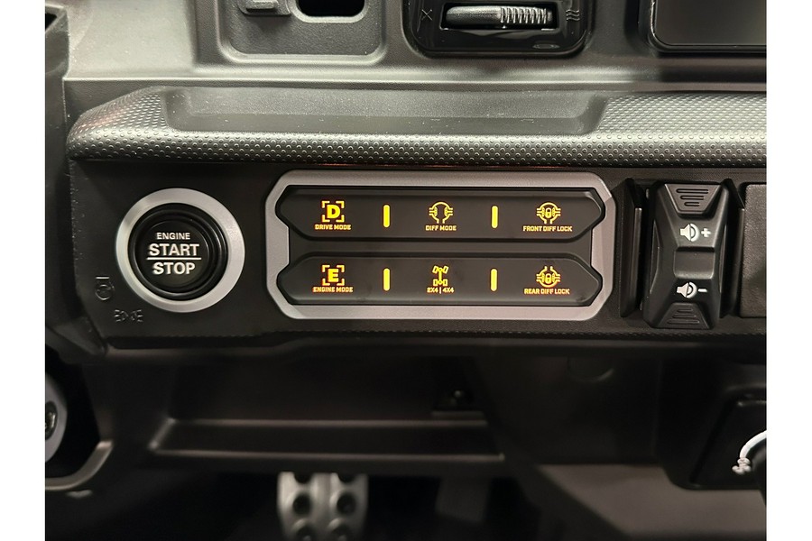 2026 Defender MAX LONE STAR CAB HD11 - Can-Am