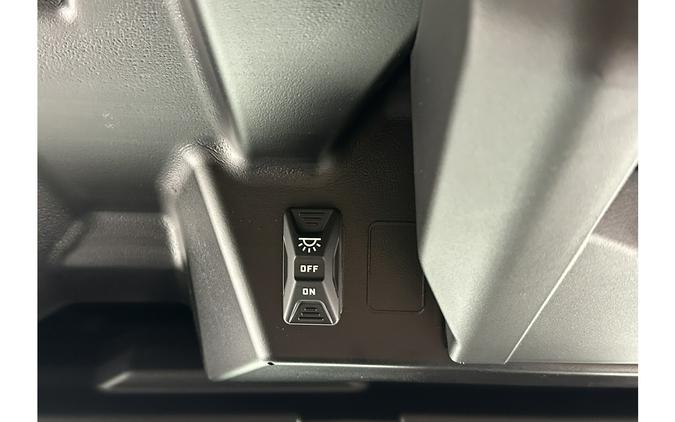 2026 Defender MAX LONE STAR CAB HD11 - Can-Am