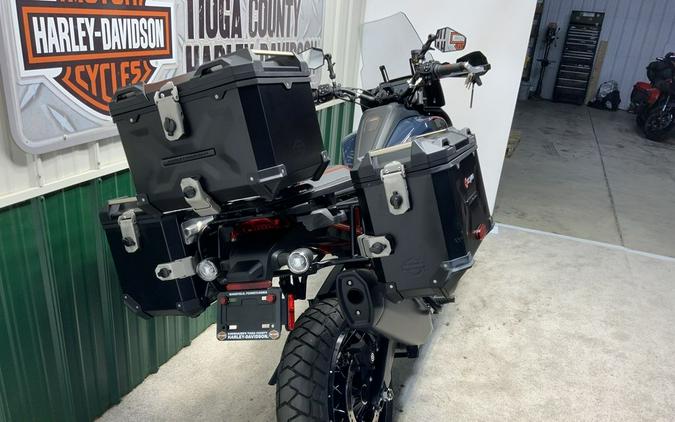 2025 Harley-Davidson® CVO™ Pan America®