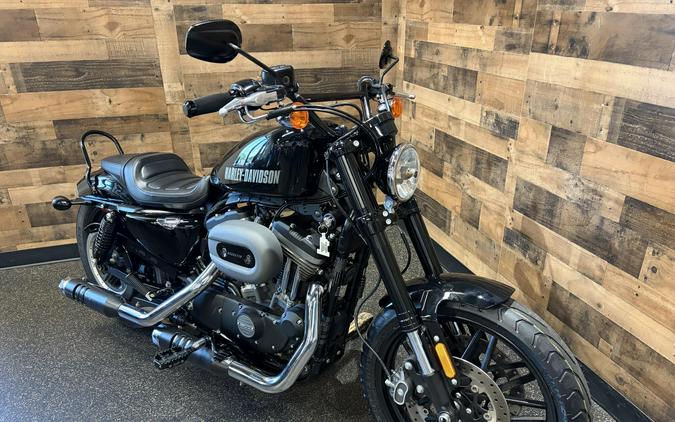 2016 Harley-Davidson® Roadster™ Vivid Black & Charcoal Denim Pinstripe XL1200CX