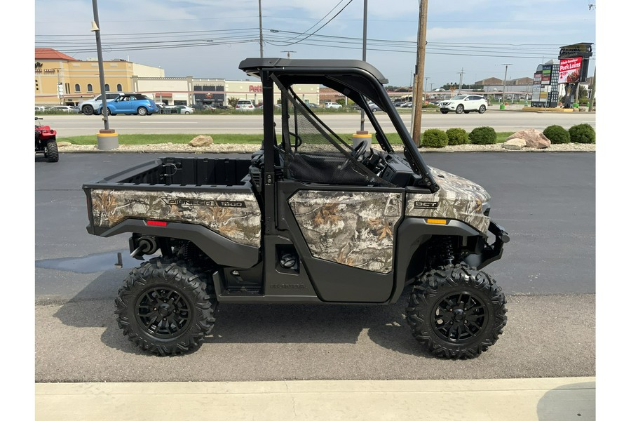 2026 Honda PIONEER 1000 DELUXE