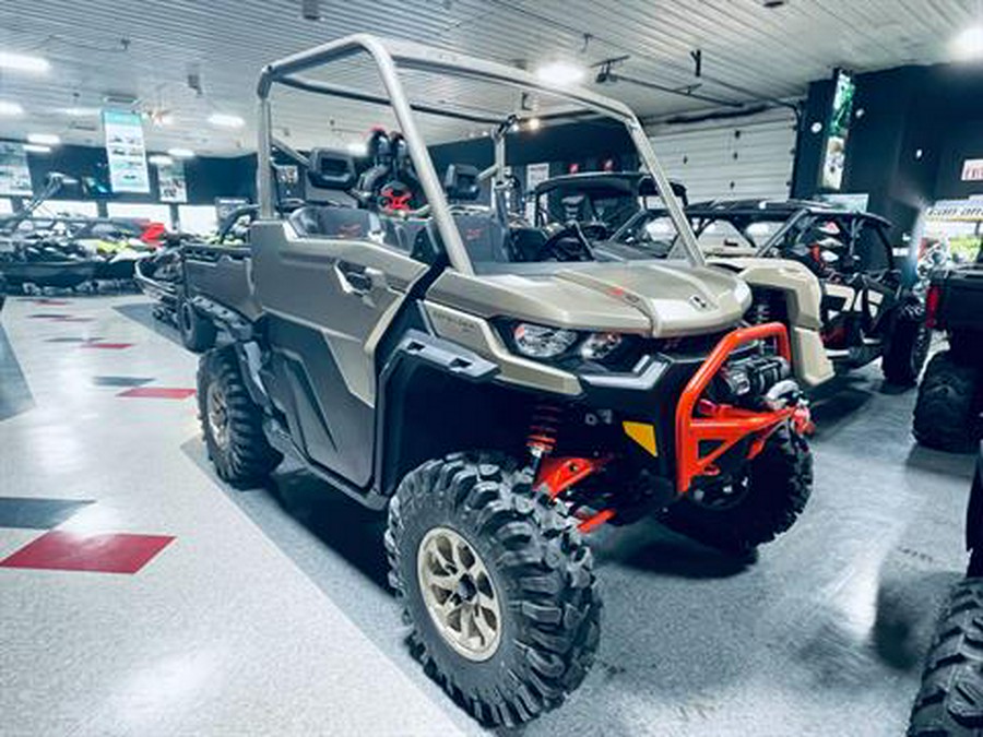 2023 Can-Am Defender X MR With Half Doors HD10