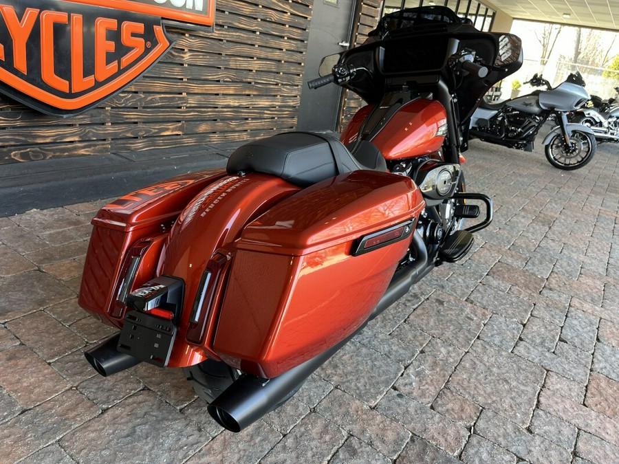 FLHX 2024 Street Glide®