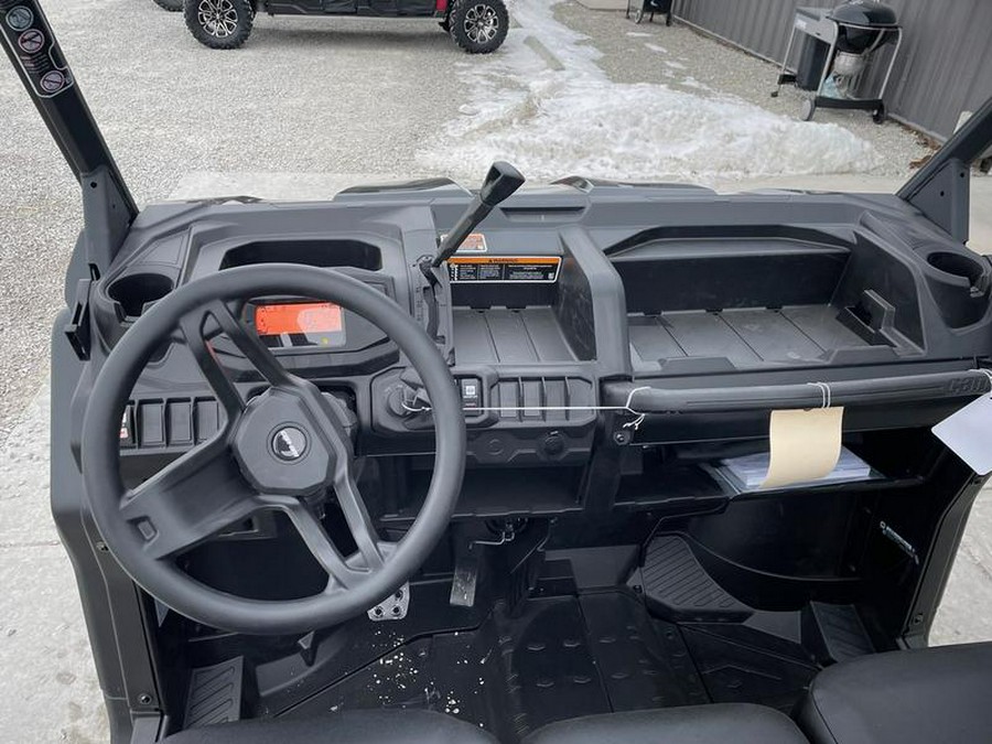 2025 Can-Am® Defender MAX DPS HD9 Stealth Black